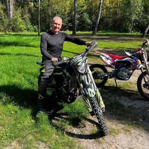 Парни в Курчатове: Андрей, 59 - ищет девушку из Курчатова