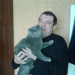 Александр, 54 года, Рославль