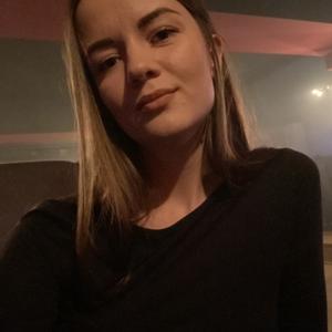 Юлия, 28 лет, Дубовое