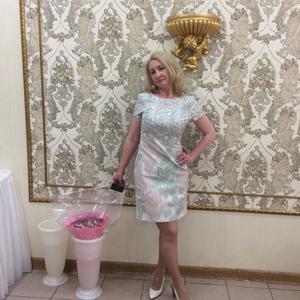 Девушки в Омске: Наталья, 47 - ищет парня из Омска