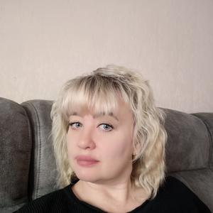 Девушки в Новороссийске: Ольга, 44 - ищет парня из Новороссийска