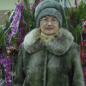Ольга, 70 лет, Нижнекамск