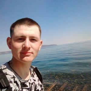 Парни в Омске: Сергей, 23 - ищет девушку из Омска