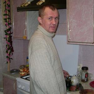 Парни в Череповце: Владимир Солотин, 54 - ищет девушку из Череповца