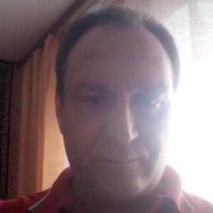 Сергей, 42 года, Волхов