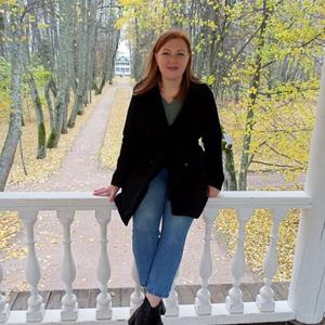 Девушки в Пскове: Ольга, 34 - ищет парня из Пскова