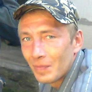 Олег, 46 лет, Нолинск