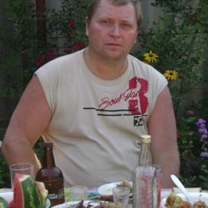 Парни в Таганроге: Алексей, 57 - ищет девушку из Таганрога