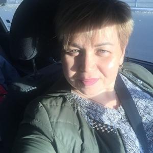 Девушки в Оренбурге: Альмира, 45 - ищет парня из Оренбурга