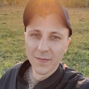 Парни в Новокузнецке: Дмитрий, 26 - ищет девушку из Новокузнецка