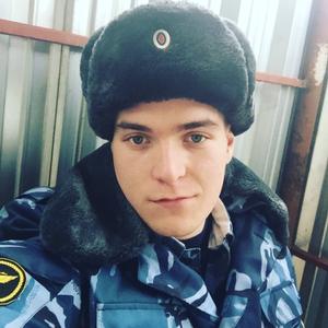 Иван, 27 лет, Ленинск