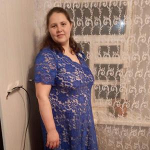 Девушки в Омске: Ксения, 31 - ищет парня из Омска