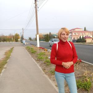 Девушки в Вольске: Мария, 40 - ищет парня из Вольска