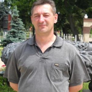 Виталий, 47 лет, Кузнецк