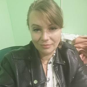 Девушки в Алексине: Елена, 41 - ищет парня из Алексина