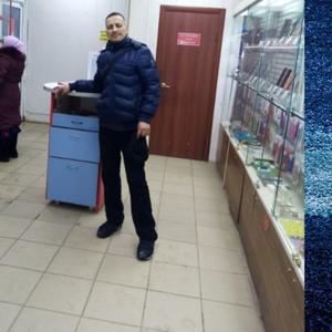 Парни в Нижнекамске: Ильдус, 40 - ищет девушку из Нижнекамска