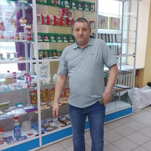 Парни в Кемерово: Юрий, 46 - ищет девушку из Кемерово