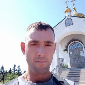 Парни в Омске: Артем, 38 - ищет девушку из Омска