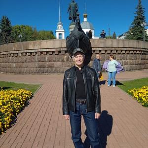 Парни в Твери: Иван, 63 - ищет девушку из Твери