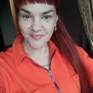 Парни в Кемерово: Элина, 35 - ищет девушку из Кемерово