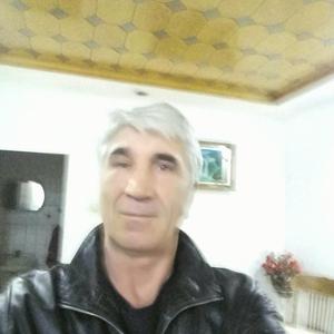Парни в Кизляре (Дагестан): Исрапил Сумалаев, 60 - ищет девушку из Кизляра (Дагестан)