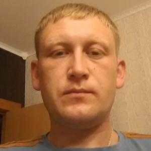 Алексей, 36 лет, Льгов