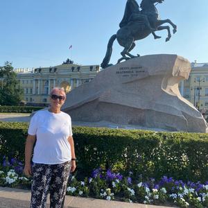 Людмила, 64 года, Санкт-Петербург