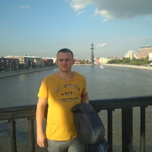 Artem, 28 лет, Москва