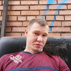 Парни в Томске: Денис, 32 - ищет девушку из Томска