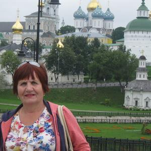 Валентина, 67 лет, Краснозаводск
