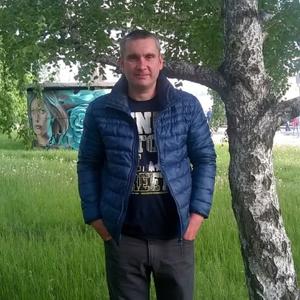 Парни в Бердске: Павлуша, 42 - ищет девушку из Бердска