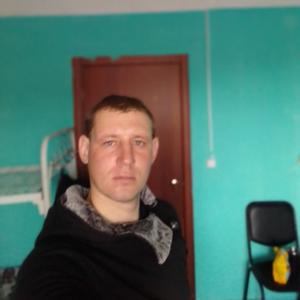 Юрий, 30 лет, Свободный