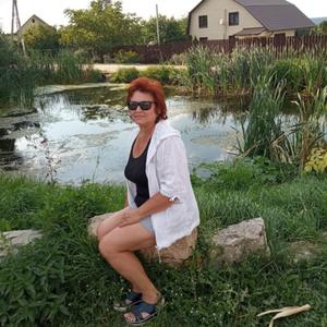 Девушки в Серпухове: Елена, 59 - ищет парня из Серпухова
