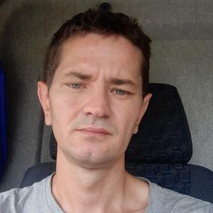 Владислав, 40 лет, Москва