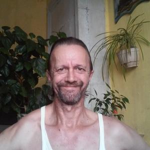 Jurij, 58 лет, Курск