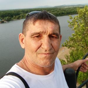 Виталий, 53 года, Владивосток