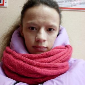 Девушки в Называевске: Наталья, 25 - ищет парня из Называевска