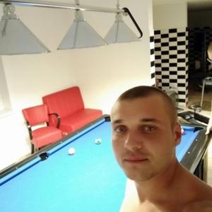 Парни в Bratislava: Maksim, 35 - ищет девушку из Bratislava