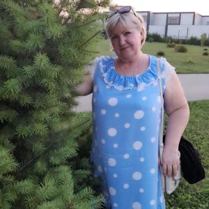 Девушки в Ефремове: Лидия, 58 - ищет парня из Ефремова