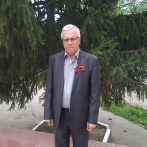 Виктор, 73 года, Саратов