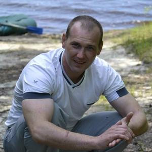 Виталий, 35 лет, Краснотурьинск