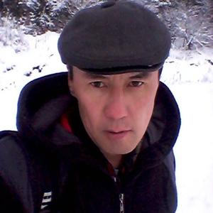 Василий, 41 год, Братск
