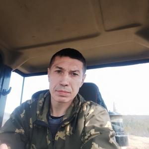 Анатолий, 49 лет, Могоча