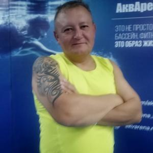 Парни в Казани (Татарстан): Эдуард, 49 - ищет девушку из Казани (Татарстан)