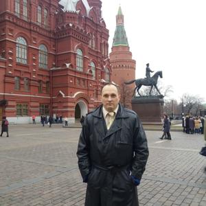 Парни в Владивостоке: Сергей, 47 - ищет девушку из Владивостока