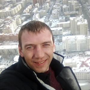 Роман, 41 год, Балаганск