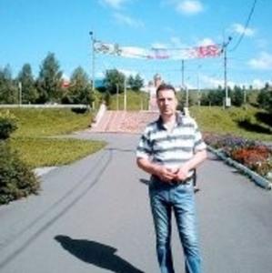 Владимир, 58 лет, Осинники