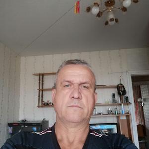 Геннадий, 63 года, Владивосток