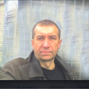 Александр, 55 лет, Березники