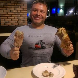 Парни в Миассе: Oleg Petrov, 56 - ищет девушку из Миасса